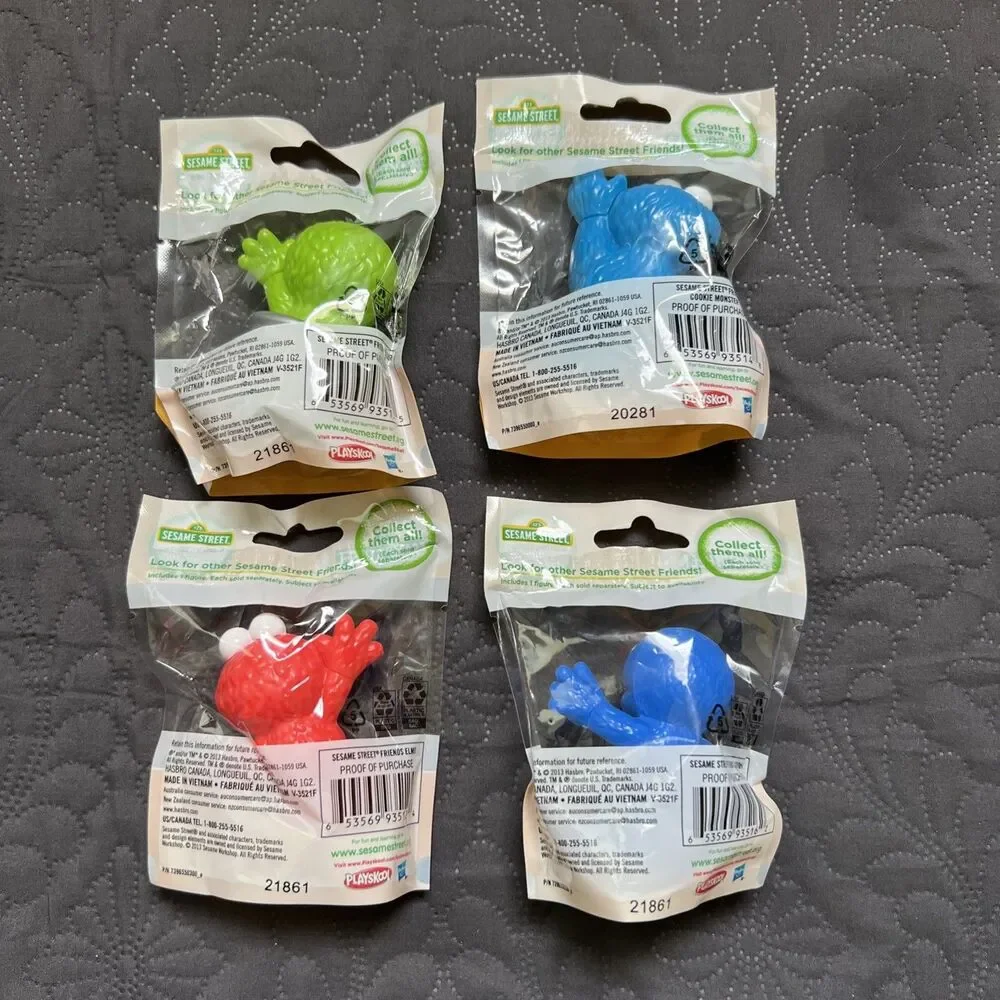 Sesame Street Lot Of 4 Figures Elmo Oscar Cookie Monster 2013 Hasbro Cake Topper